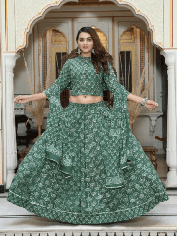 Crop Top Lehenga With Mulmul Dupatta