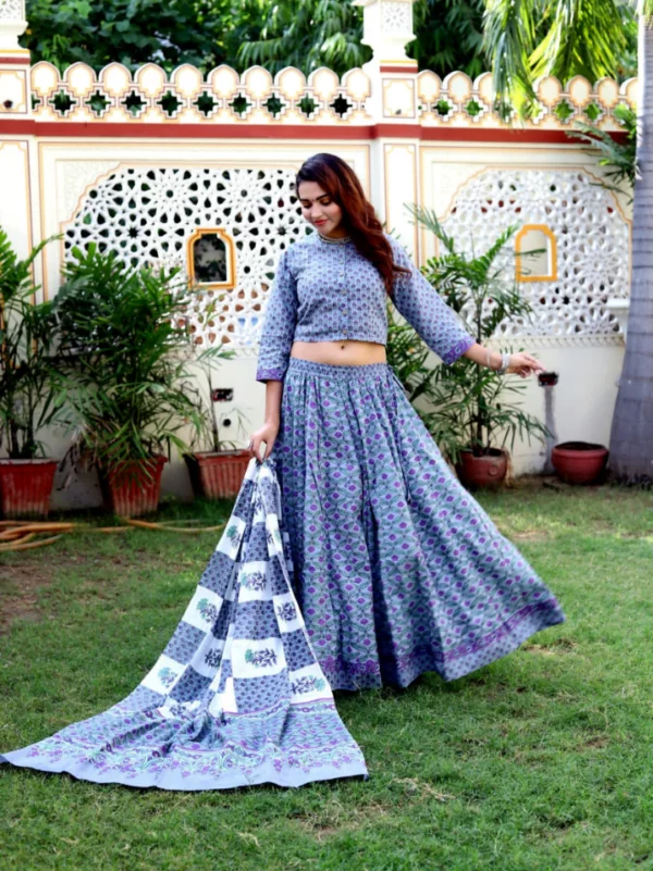 Crop Top Lehenga With Mulmul Dupatta