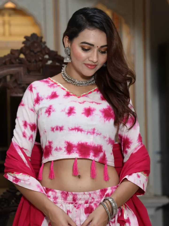 Crop Top Lehenga With Mulmul Dupatta