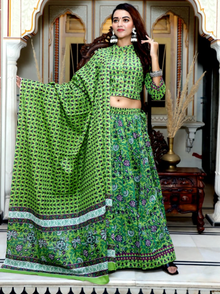 Crop Top Lehenga With Mulmul Dupatta