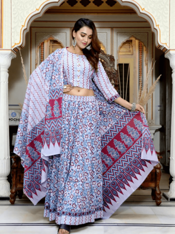 Crop Top Lehenga With Mulmul Dupatta