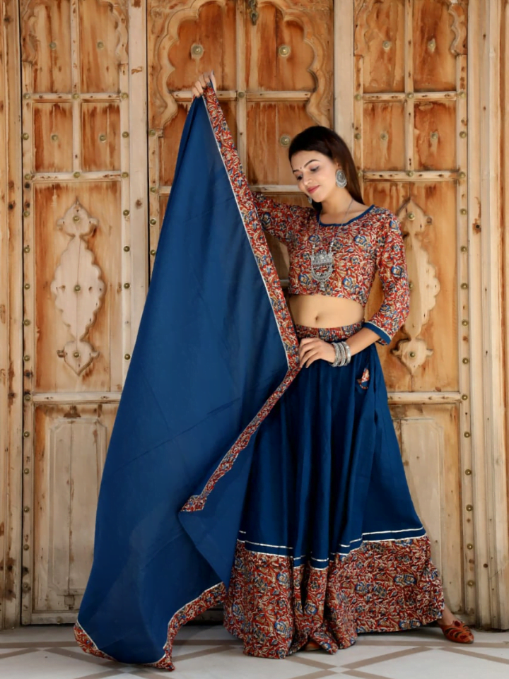 Crop Top Lehenga With Mulmul Dupatta