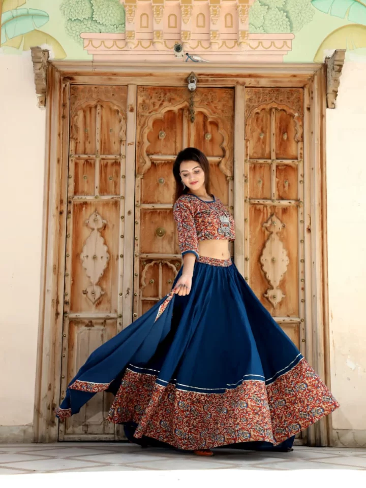 Crop Top Lehenga With Mulmul Dupatta