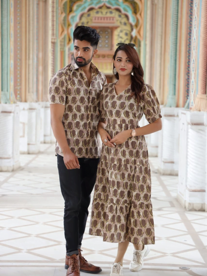 couple matching outfits for traditional wedding