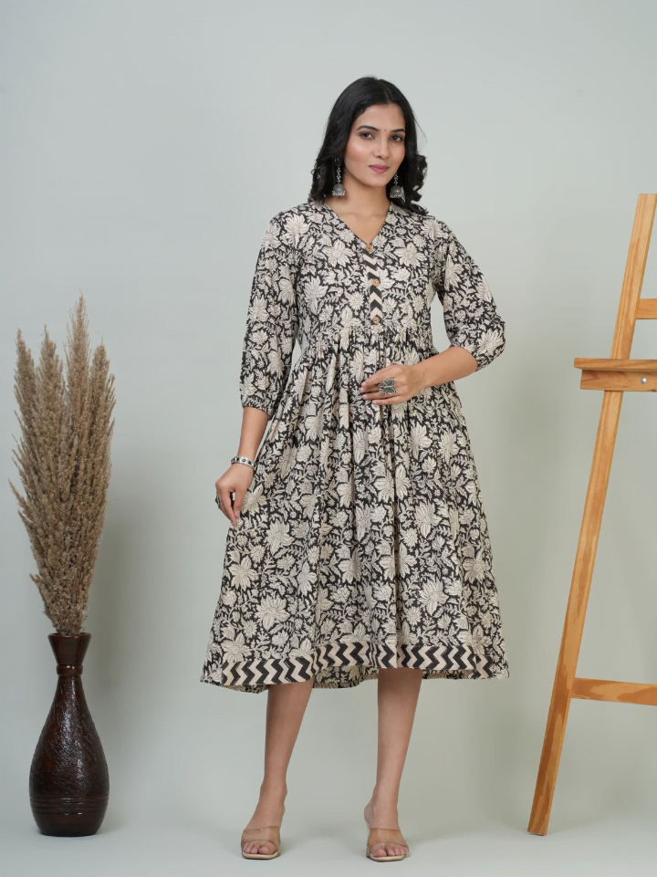 One Piece Dress With Puffed Sleeves