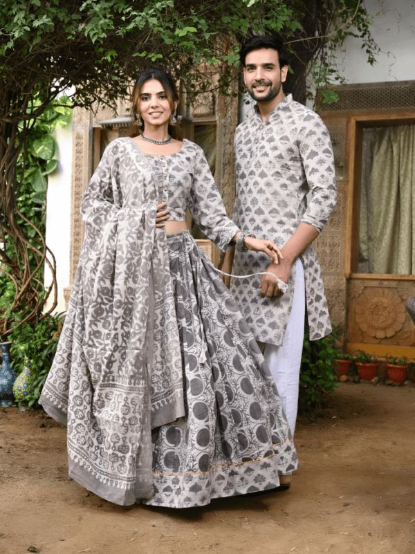 matching dress for couple for engagement