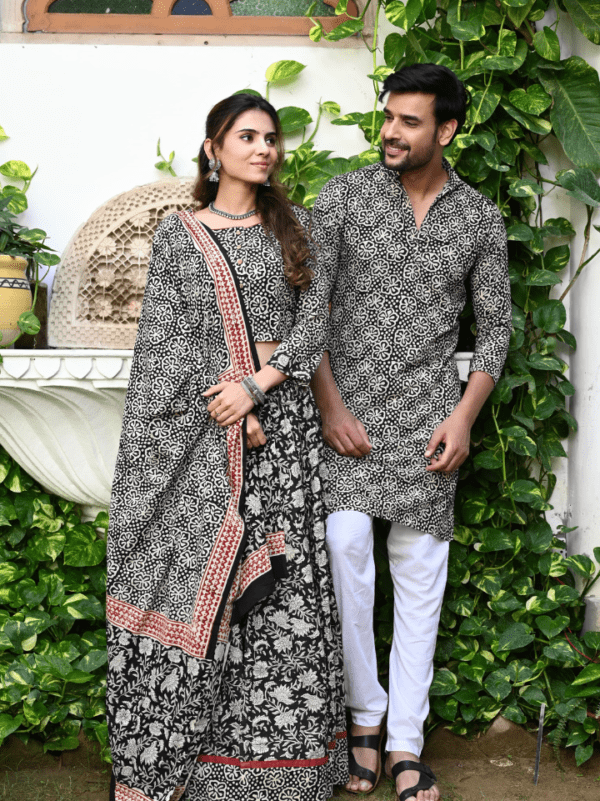 matching dress for husband and wife