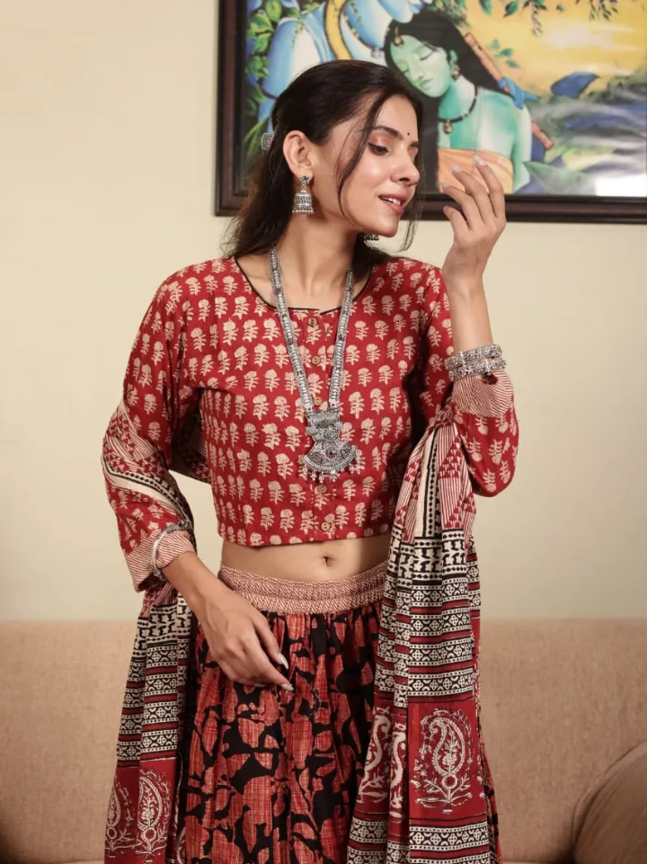lehenga lehenga