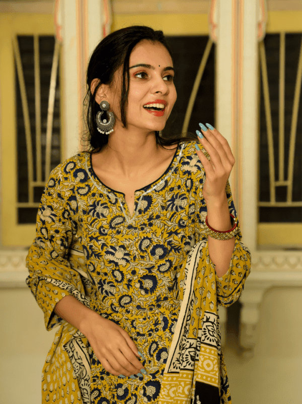 yellow anarkali kurti