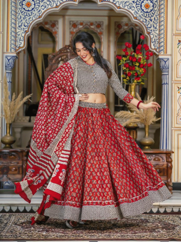 traditional lehenga choli for navratri