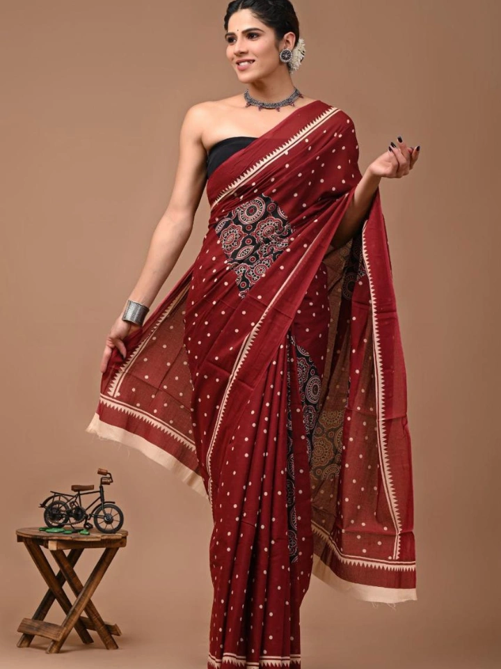Autumn red mulmul cotton saree with royal motif print – hand block printed Bagru Jaipur SA Fab
