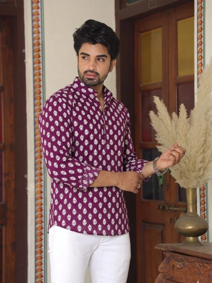 Wine berry small motif block printed short kurta for men — pure cotton, Bagru | SA Fab