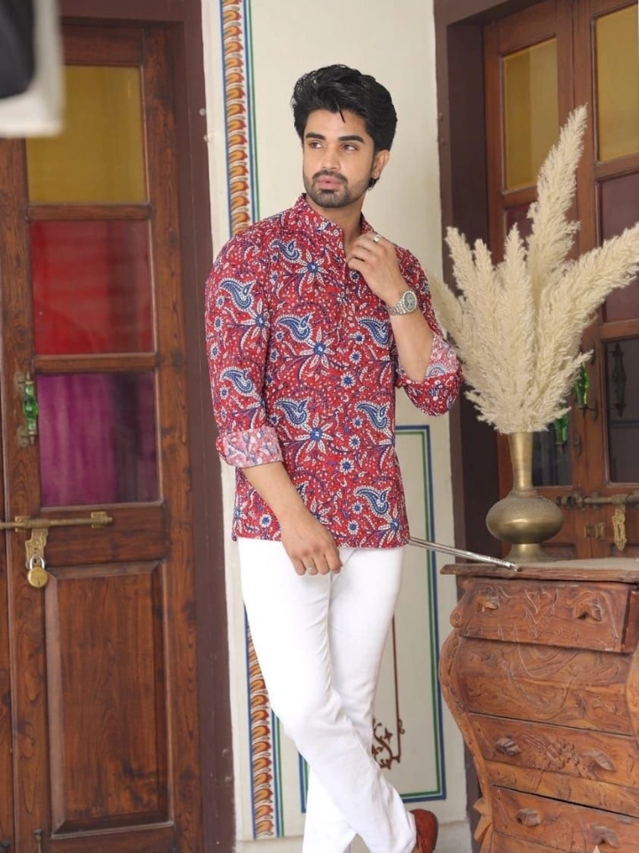 Red floral block printed short kurta for men — pure cotton, Bagru | SA Fab
