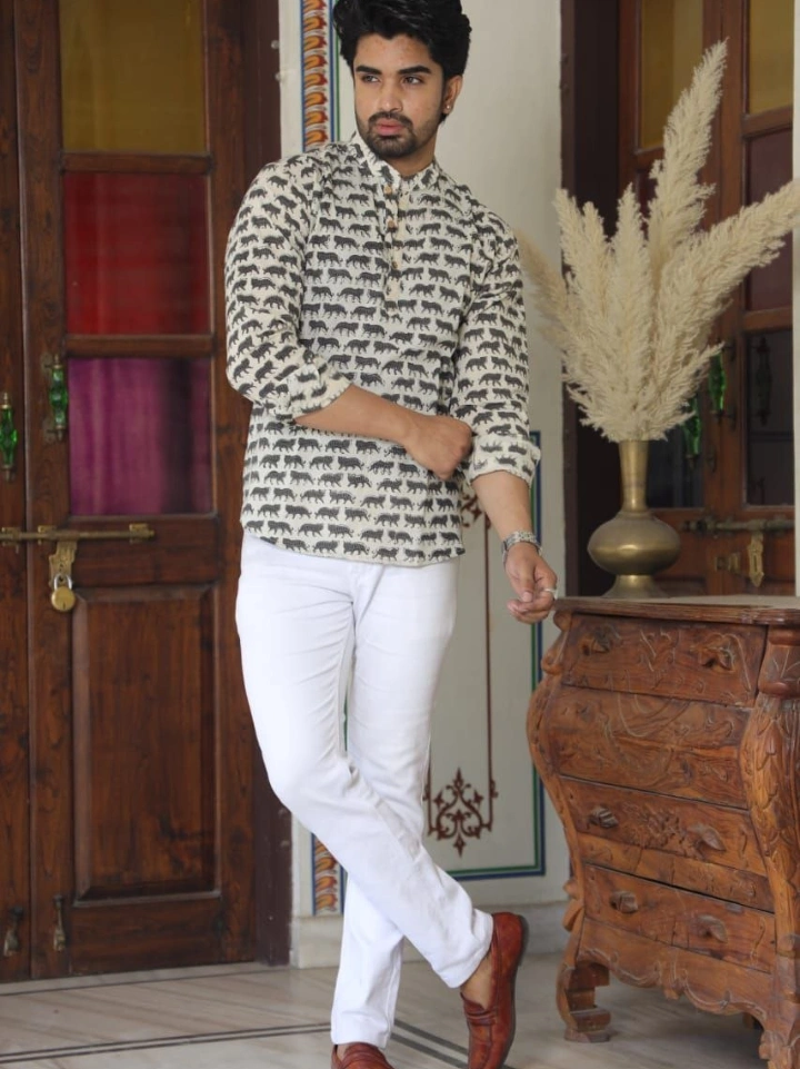 Ash grey tiger print short kurta for men — pure cotton block print, Bagru | SA Fab